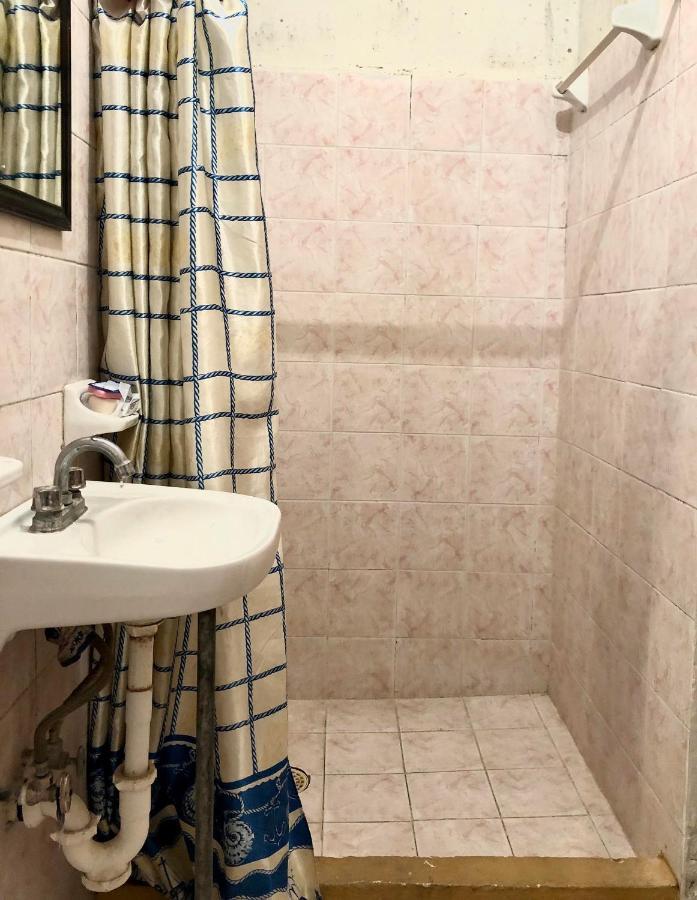 Oyo Hotel Cuatro Reales Galeana Ngoại thất bức ảnh
